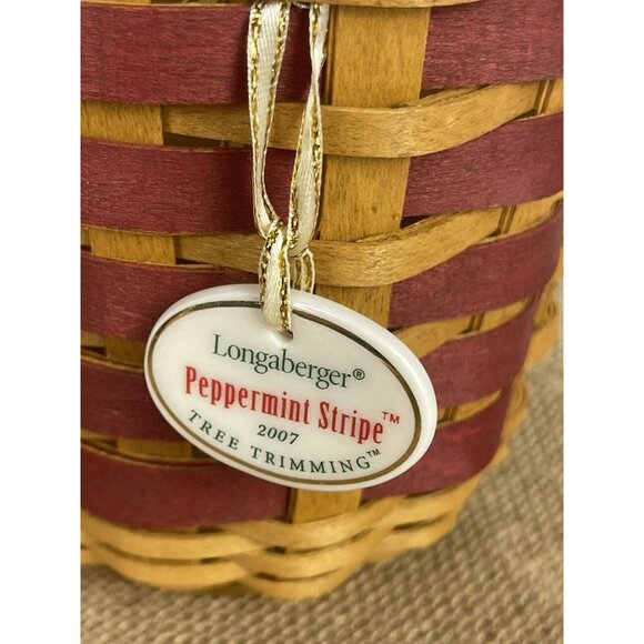 Longaberger 2007 Peppermint Stripe Tree Trimming Basket with Liner and Tie On - Picture 8 of 14